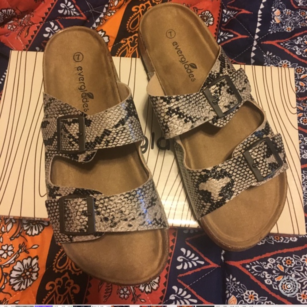 Size 7 left Everglades Birk Snake Sandals - Picture 3 of 8